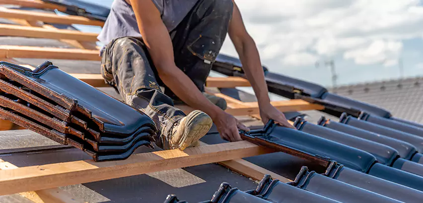 Professional Residential Roofing Services in Naperville, IL