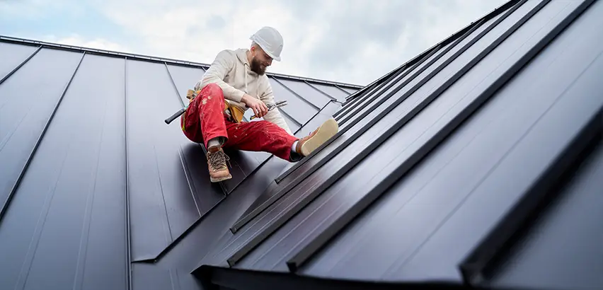 Professional Roof Valley Installation Services in Naperville, IL