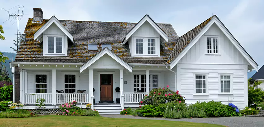 Professional Roofing and Siding Services in Naperville, IL